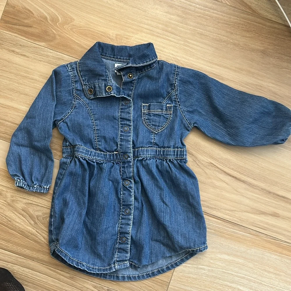 Old Navy button snap denim dress